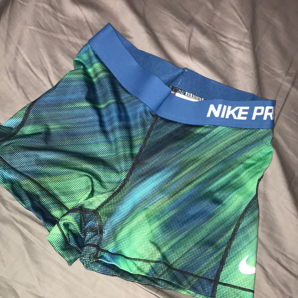 Nike Pro Women’s Shorts